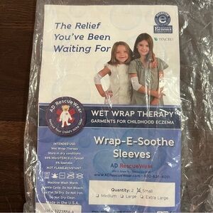 AD Rescue Wear Wet Wrap Therapy Wrap-E-Soothe Sleeves Kids Small NEW 1 Sleeve